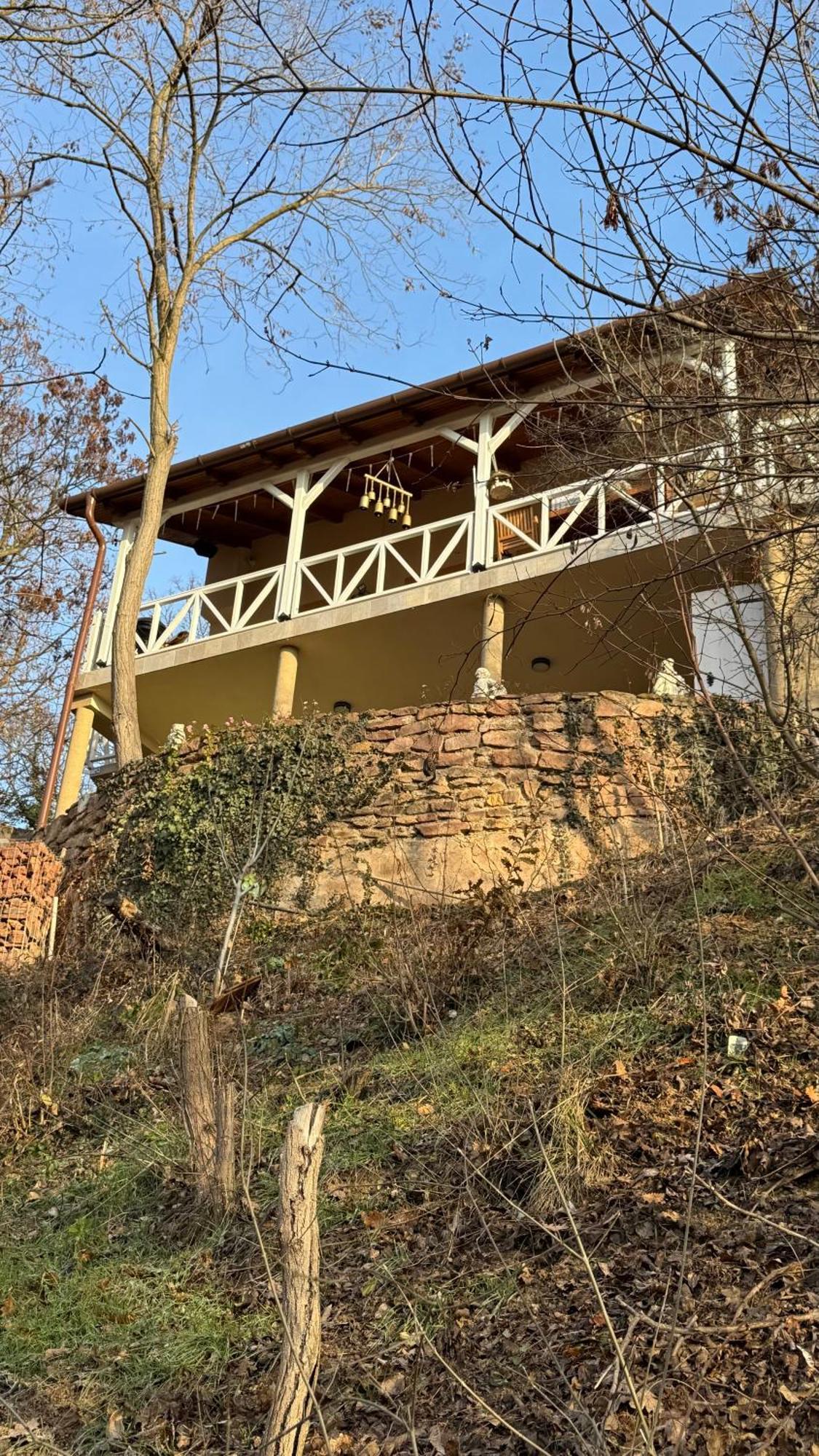 Red Stone Apartman Palkoeve 200M A Balaton Parttol Kilatassal Kovagoors المظهر الخارجي الصورة