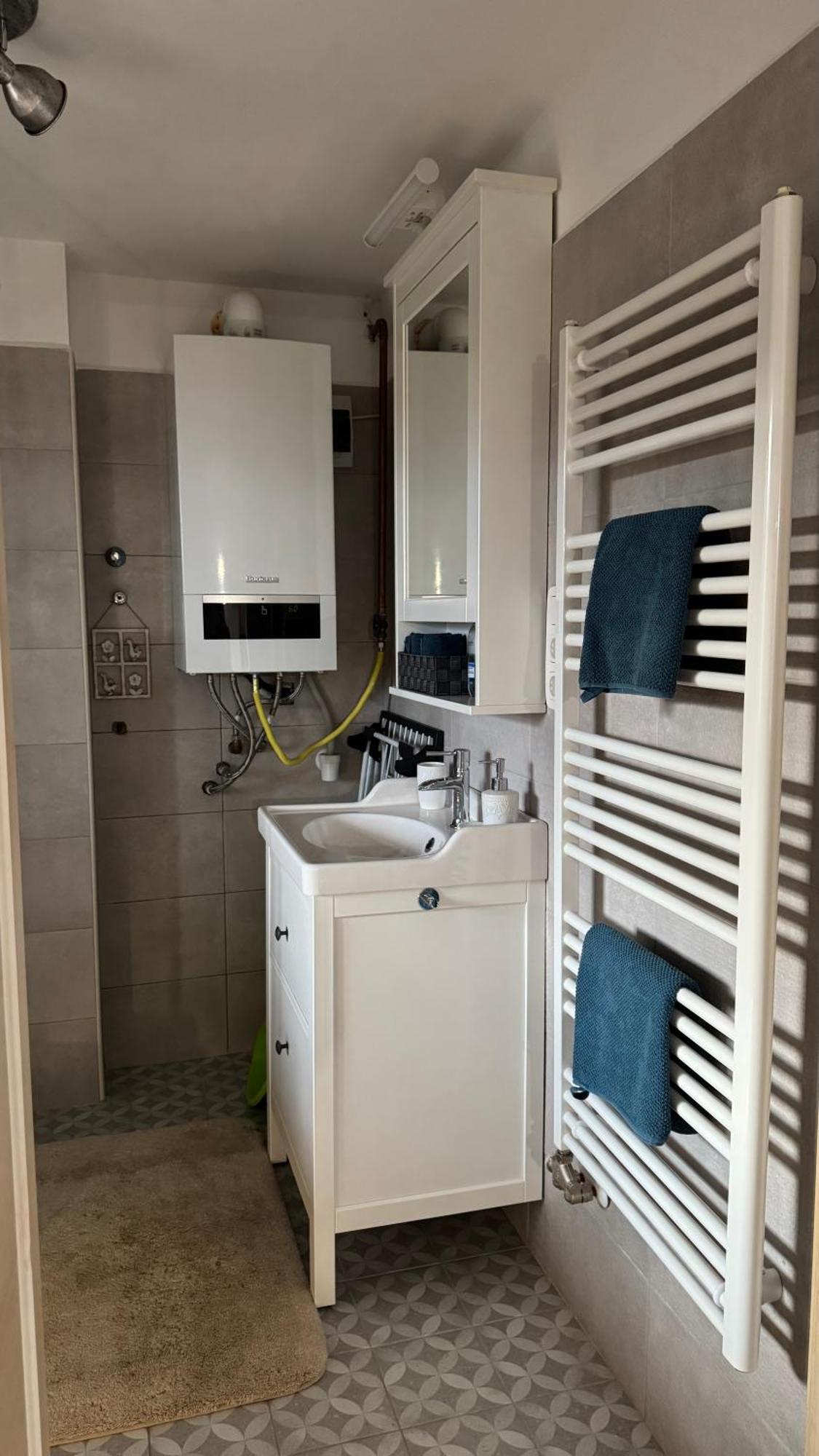Red Stone Apartman Palkoeve 200M A Balaton Parttol Kilatassal Kovagoors المظهر الخارجي الصورة